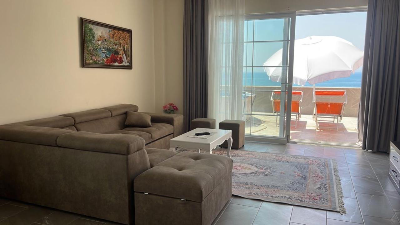 Ada'S House Appartement Durrës Buitenkant foto